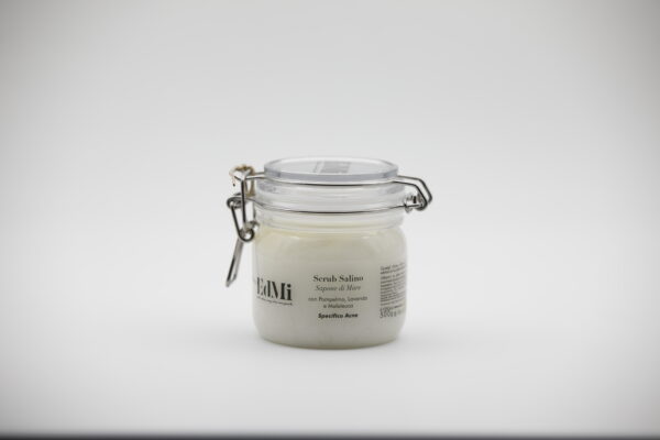 _O6A0077 Scrub Acne